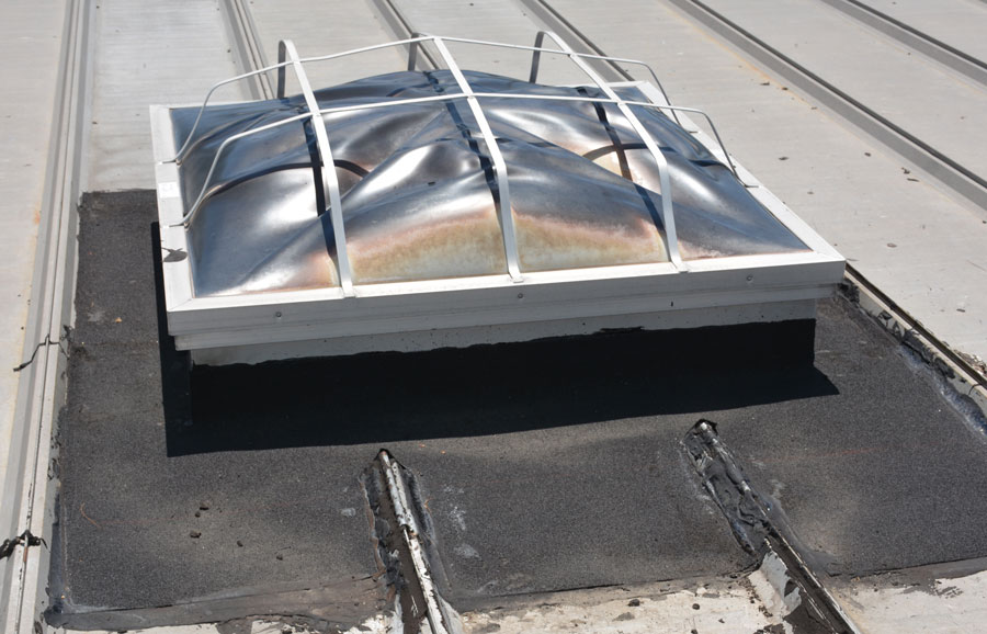 We installed the rubber flashing all around the skylight .